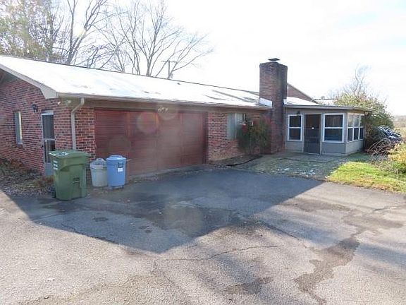 4th image of 7221 W Chermont Cir