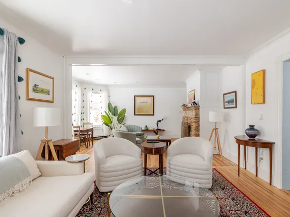 (undisclosed Address), Great Barrington, MA 01230