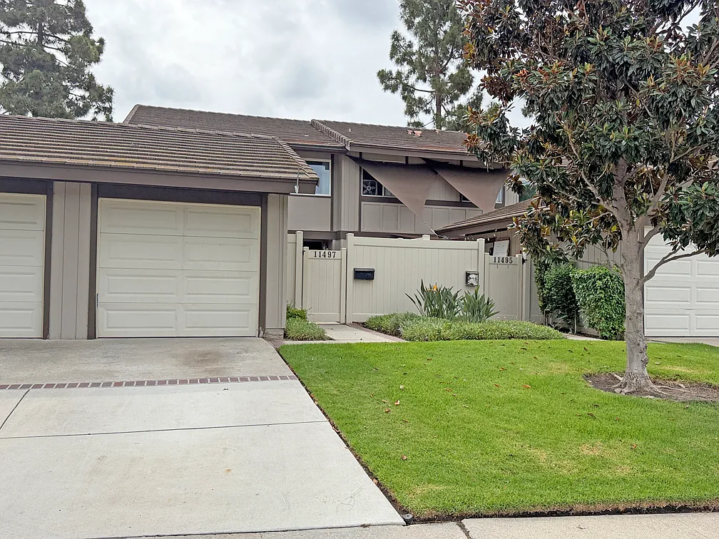 4 bed, 2.5 bath, 1578 sqft, $3,750 — Photo 1