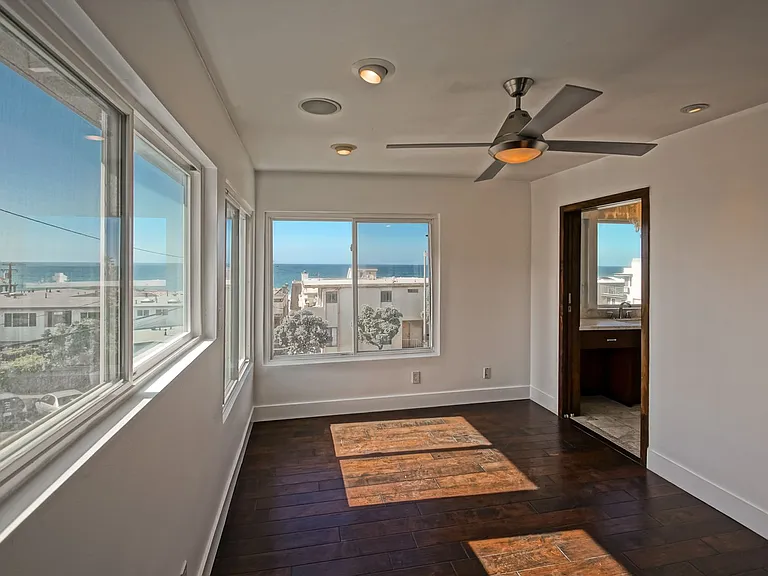 200 15th St #A-C — Photo 31