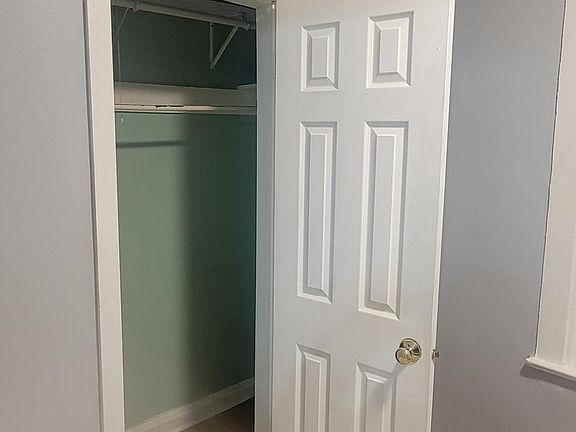 5th image of 2702 W Julia Ct Fl 1