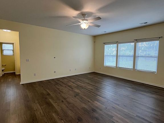 5th image of 396 Dunlin Dr