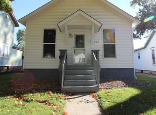609 E Market St, Bloomington, IL