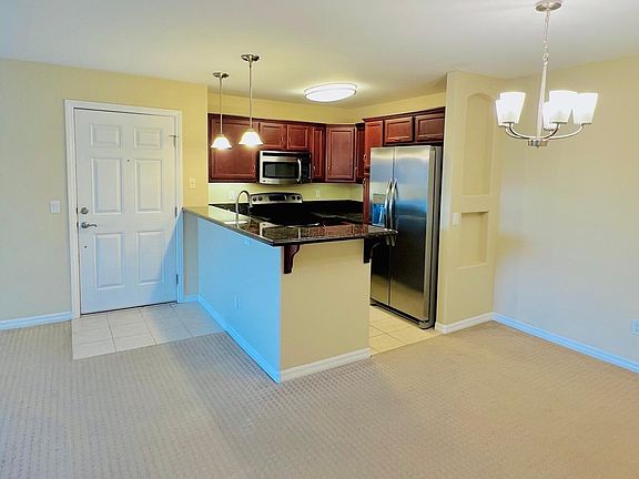 5th image of 5252 Balboa Arms Dr #216-0