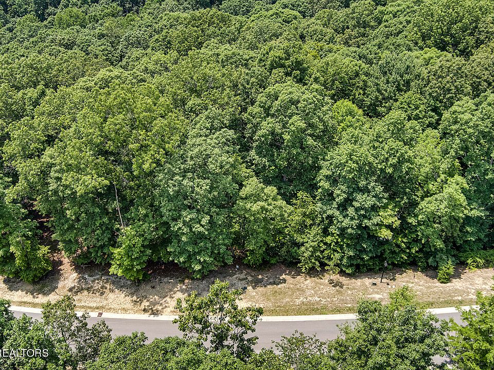 1st image of 1757 Old Dogwood Trl