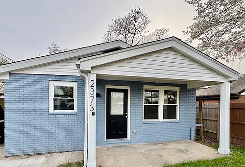 2373 Venice Blvd Photo 1