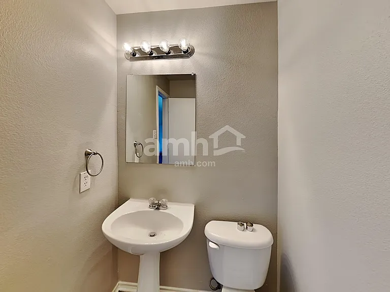 2321 Shady Birch Dr — Photo 7