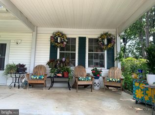 801 Oxford Ct, Waldorf, MD