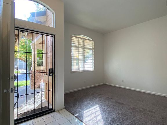 2nd image of 2912 Dinwiddie Way