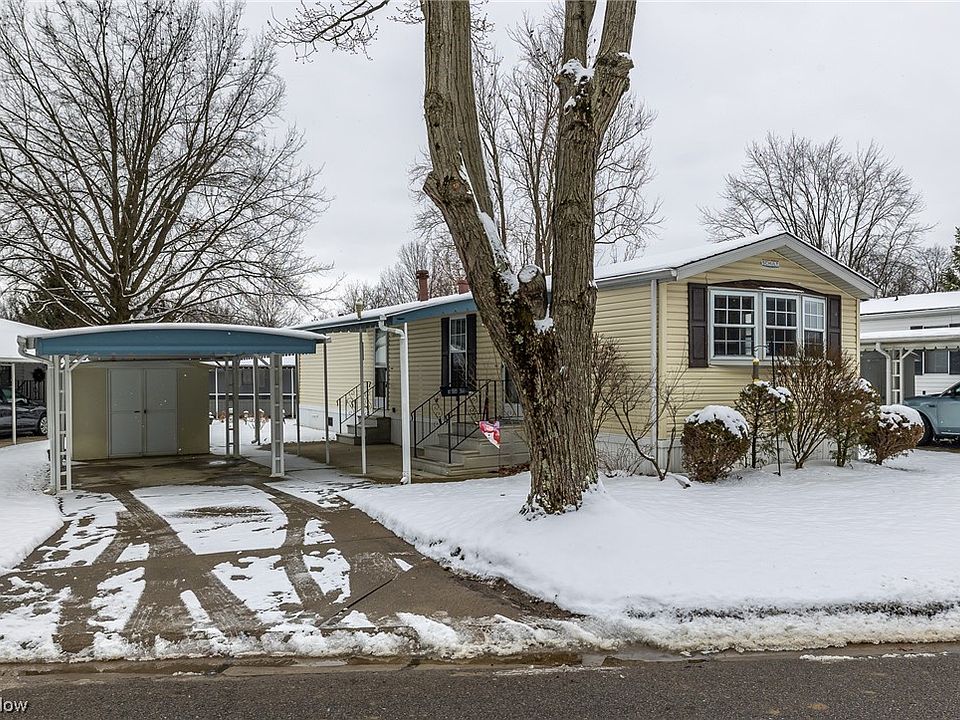 1st image of 13 Brookins Dr