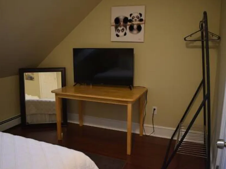 86 Home Ave #3 — Photo 6