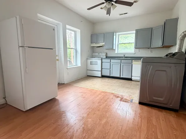 485 Antietam Dr, Hagerstown, MD 21742