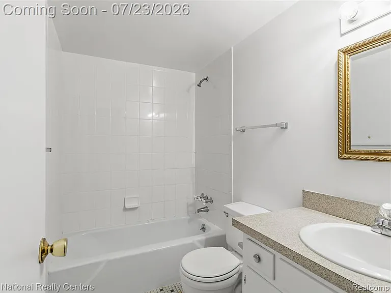 33234 Kingslane Ct #6 — Photo 10