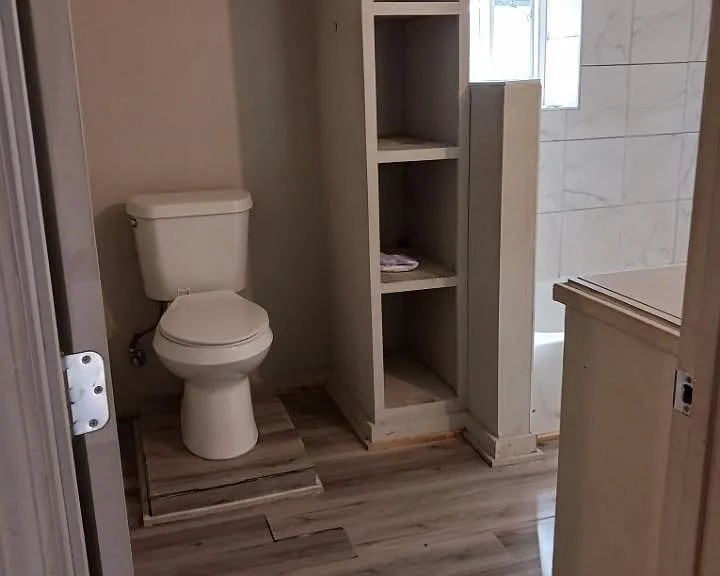 217 W Cedar St — Photo 5