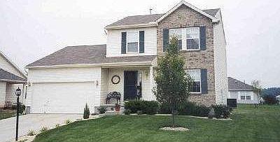 1st image of 46 Green Knoll Dr