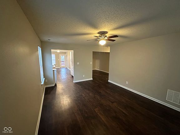 3rd image of 3837 Candle Berry Dr