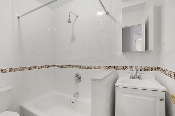 Rented by Compass | media 16