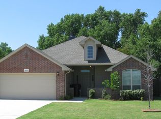 10013 SW 23rd St, Yukon, OK 73099