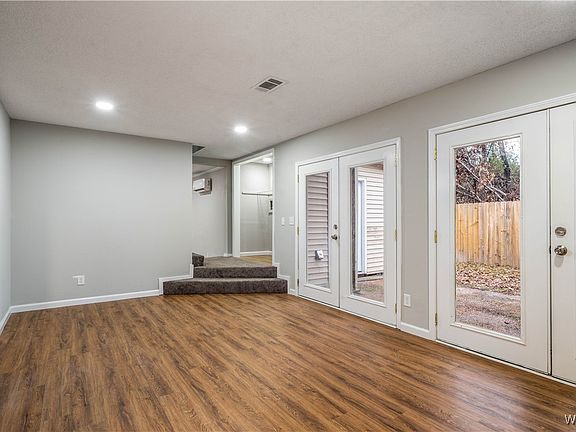 5th image of 5300 Woodland Trce