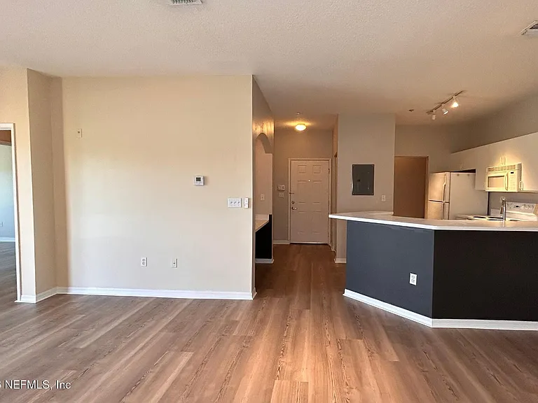 540 Florida Club Blvd #306 — Photo 17