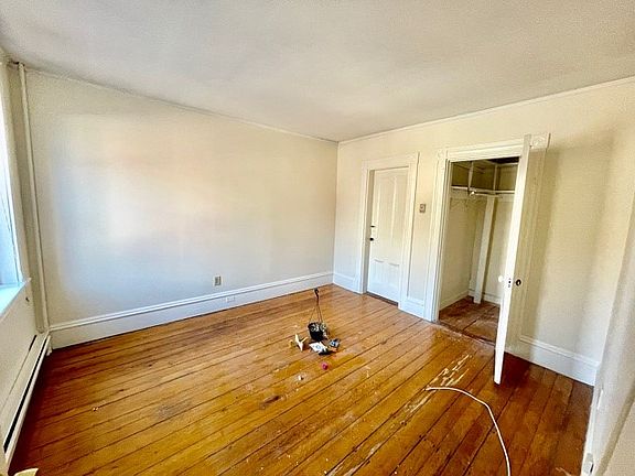 4th image of 37 Tileston St APT 2R