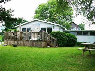 11445 E 600 N, Orland, IN 46776