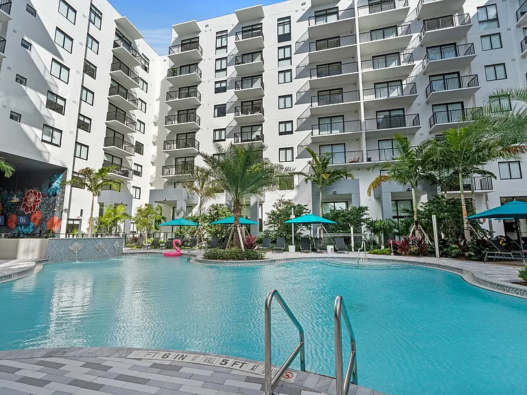 Leksa at Cityplace — Photo 52