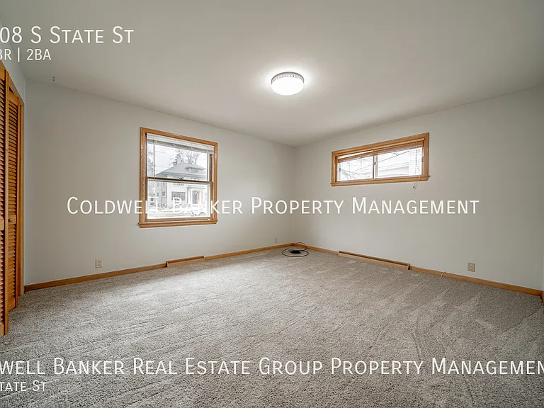 608 S State St — Photo 16