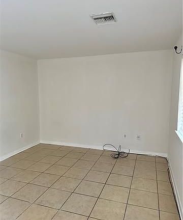 4th image of 6901 Veterans Memorial Blvd APT 10