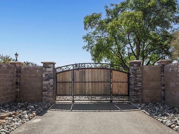 2nd image of 5852 Olive Ranch Rd