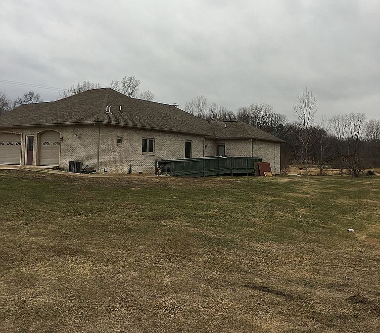 2nd image of 11400 Stewart Rd