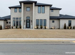 4310 S Scissortail Dr, Bentonville, AR 72713