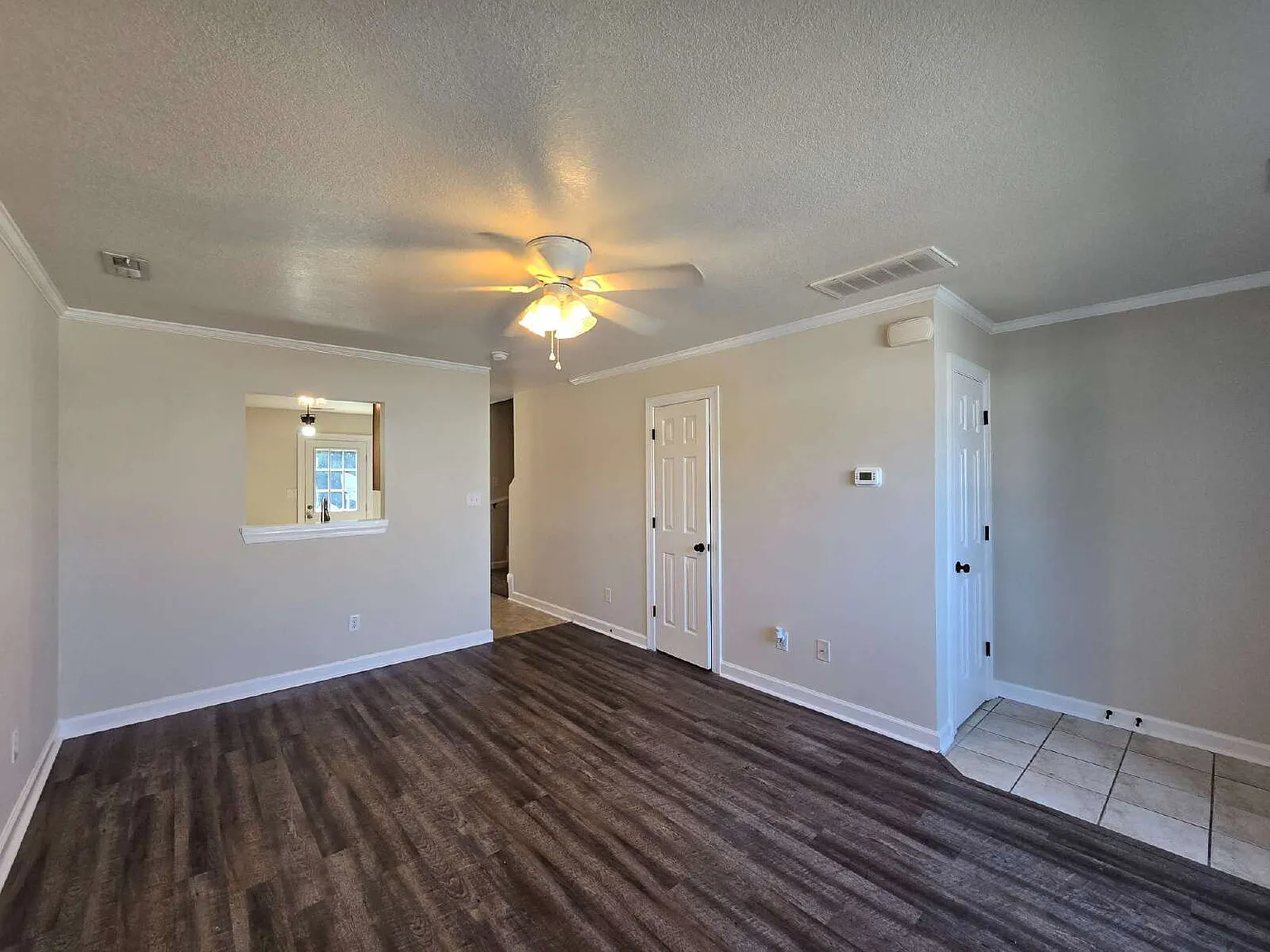 2 bed, 1.5 bath, $1,200 — Photo 4