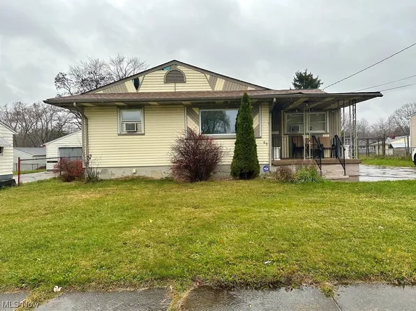 95 Eliot Ln, Youngstown, OH 44505