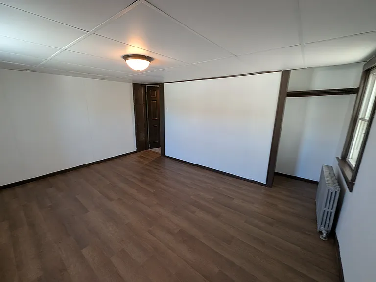 210 Coal St — Photo 13