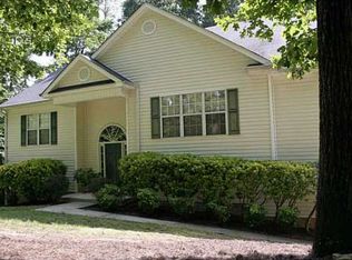 5500 Richland Dr, Douglasville, GA 30135