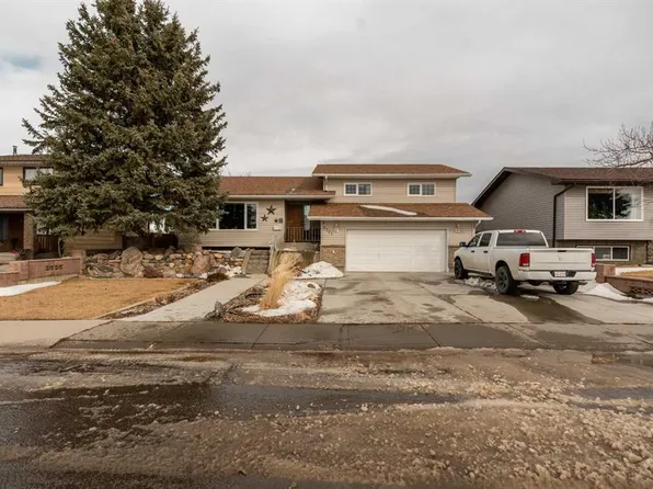 5701 W 46th St, Taber, AB T1G 1G9