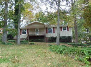 9314 Seasons Dr, Chattanooga, TN 37421