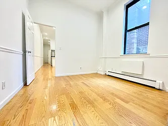 Rented by HOLTON REAL ESTATE INC.