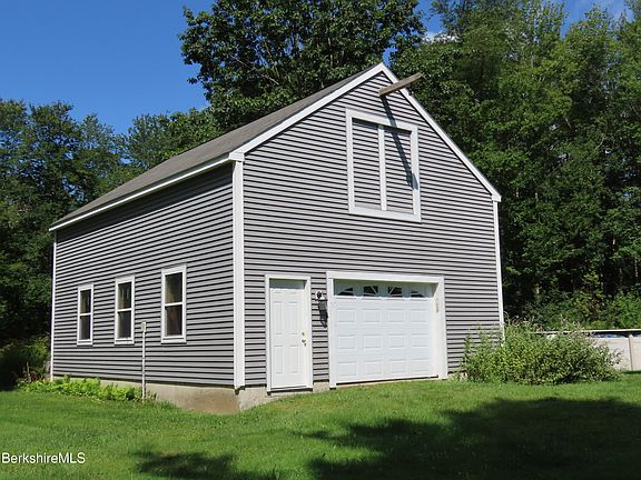 3rd image of 1303 River Rd