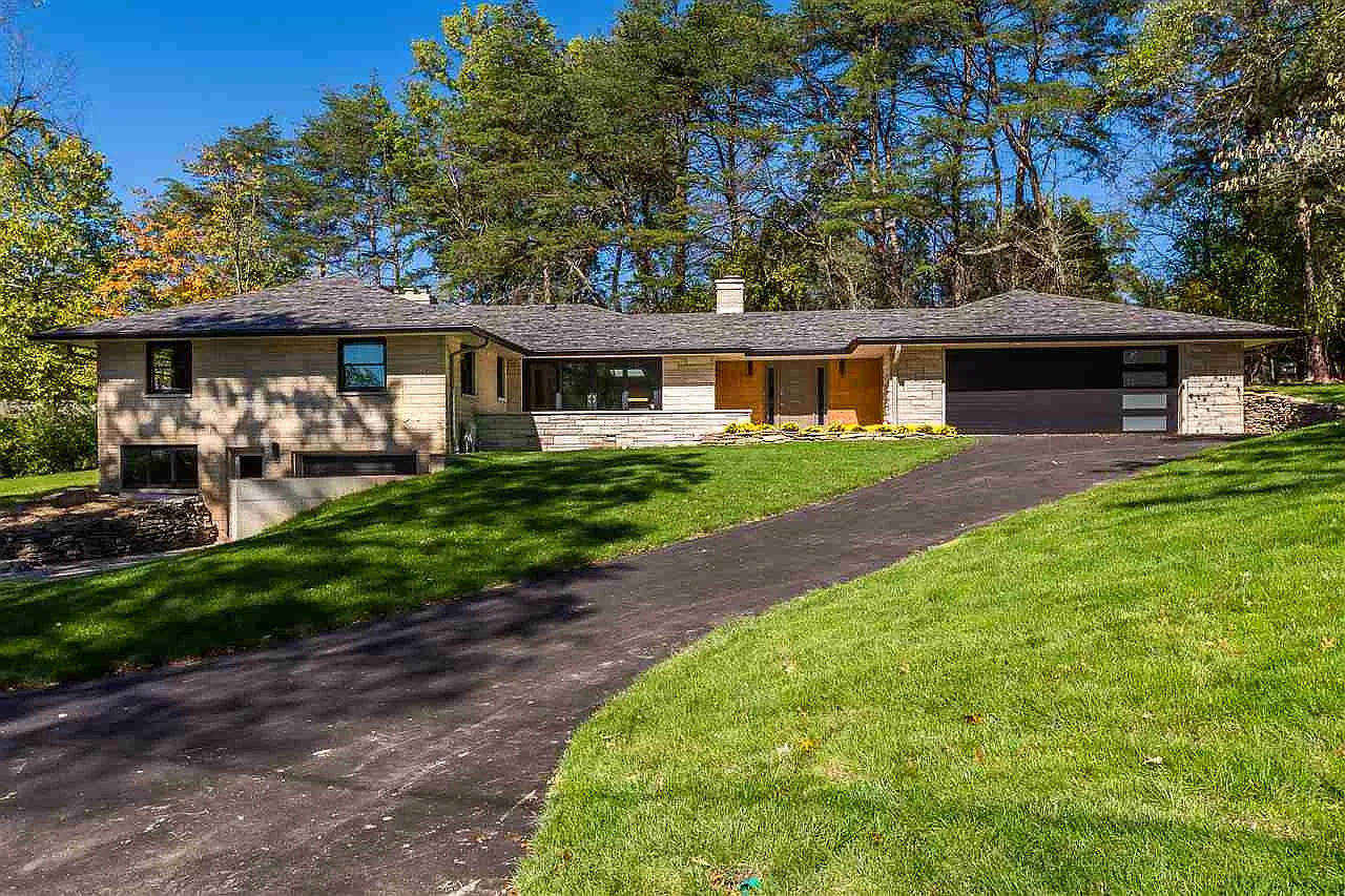 1411 S Pickwick Pl photo 1
