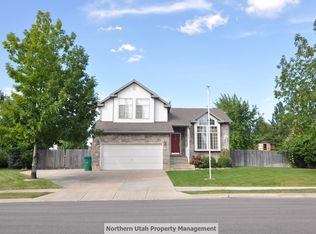 1035 E 1425 N, Layton, UT 84040