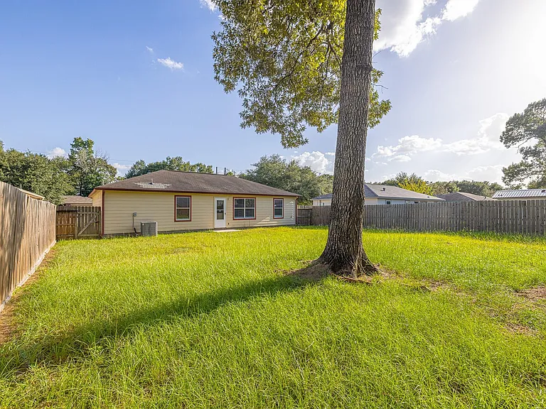 16381 Many Trees Ln — Photo 22