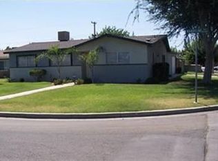 2521 Mandeline Ave, Bakersfield, CA 93304