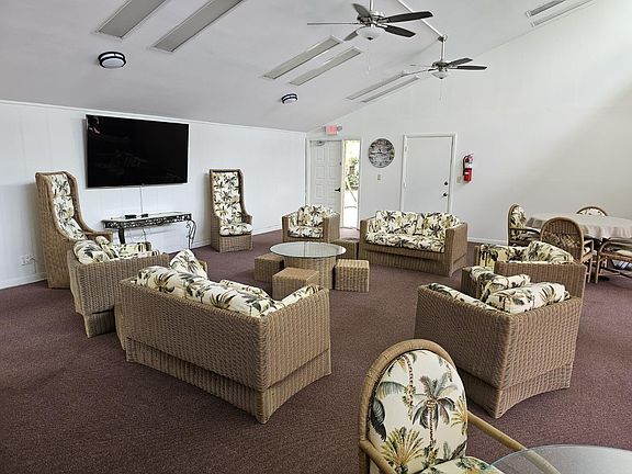 4th image of 6424 Pumpkin Seed Cir APT 116