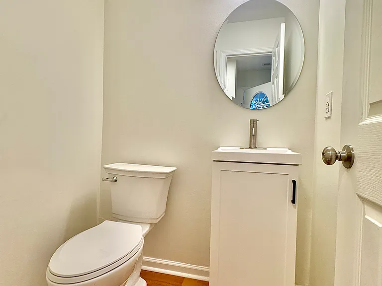 413 Braden Ct — Photo 6