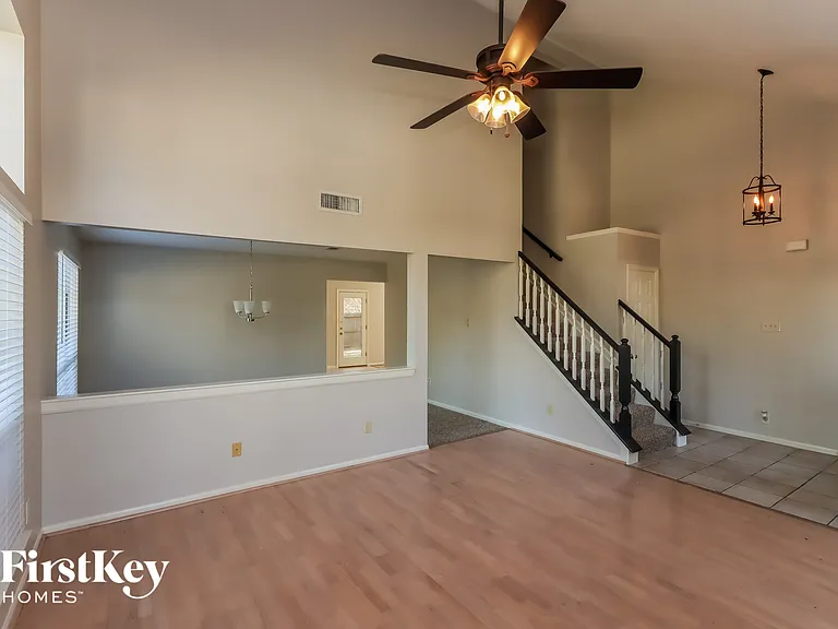 160 W Golden Arrow Cir — Photo 4