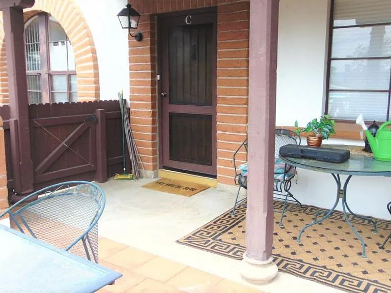 480 S Paseo Aguila #C — Photo 4