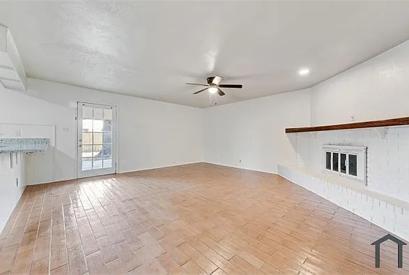 515 Forestwood Dr — Photo 6