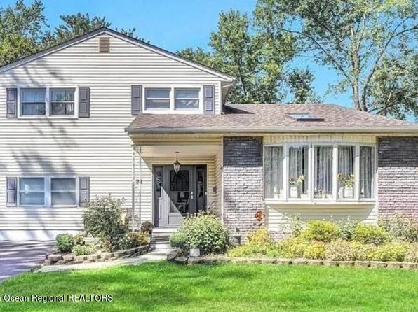 32 Eisele Avenue, Ocean Twp, NJ 07712